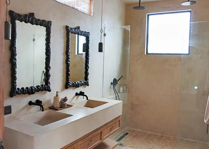 アパート Bella - Stylish 3-bedroom Oasis With Mediterranean Charm チャングー