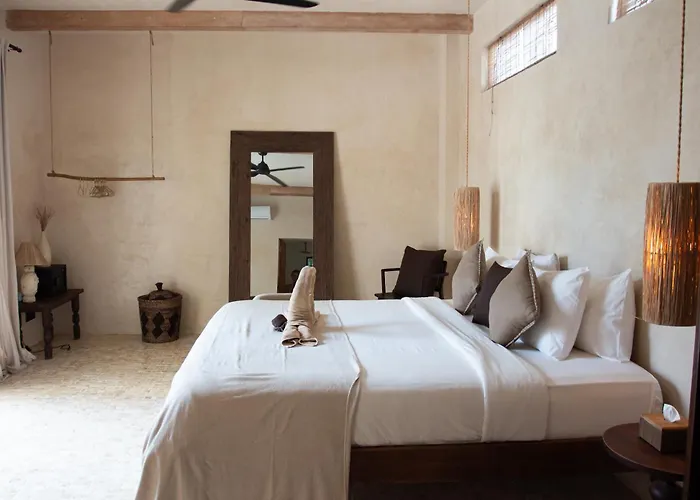 Bella - Stylish 3-bedroom Oasis With Mediterranean Charm *