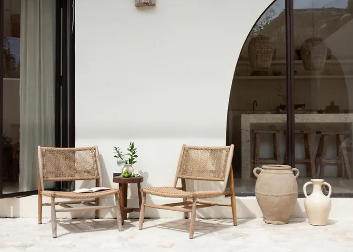 Bella - Stylish 3-bedroom Oasis With Mediterranean Charm チャングー