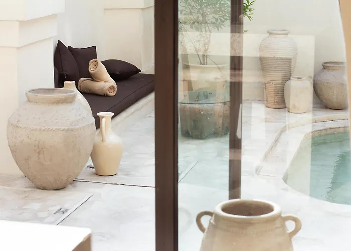 Bella - Stylish 3-bedroom Oasis With Mediterranean Charm チャングー